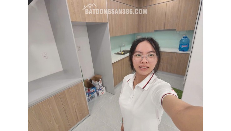 Nhà 2 tầng xe hơi đổ cửa, 41m² ngay Aeon Tân Phú chỉ 5Đ nhỏ